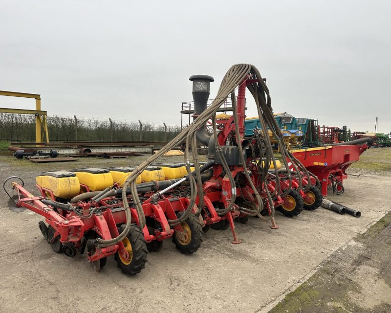 Vaderstad Tempo TPV 12