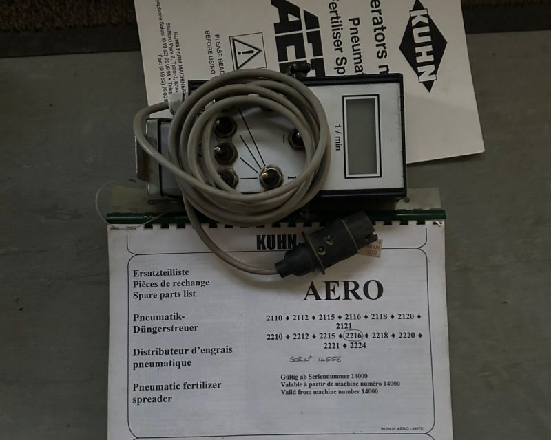 Kuhn Aero 2216 Boom Spreader