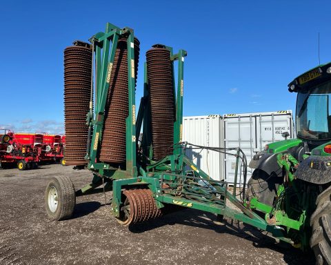 Cousins Contour 12.3m Hyd folding rolls