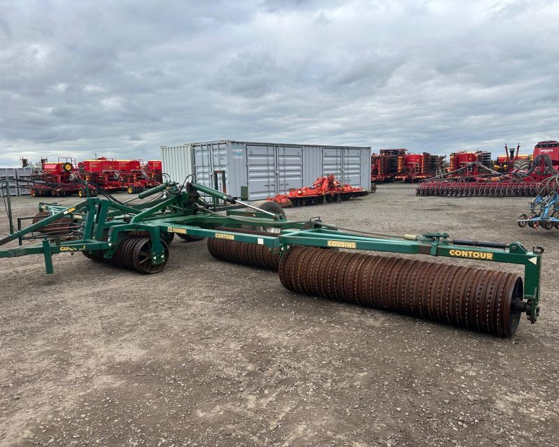 Cousins Contour 12.3m Hyd folding rolls