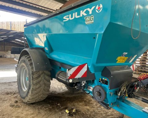 Sulky XT130 trailed fertiliser spreader