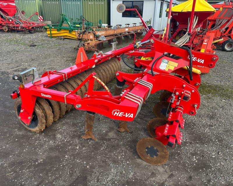 He-va Stealth 300 6 leg subsoiler