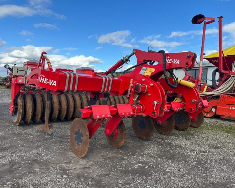 He-va Stealth 300 6 leg subsoiler