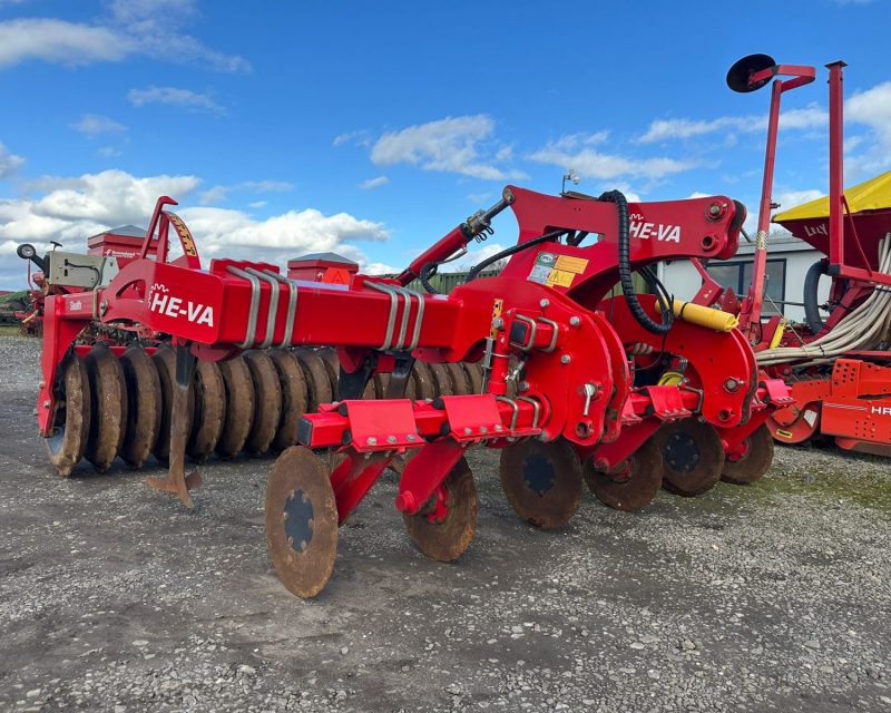 He-va Stealth 300 6 leg subsoiler