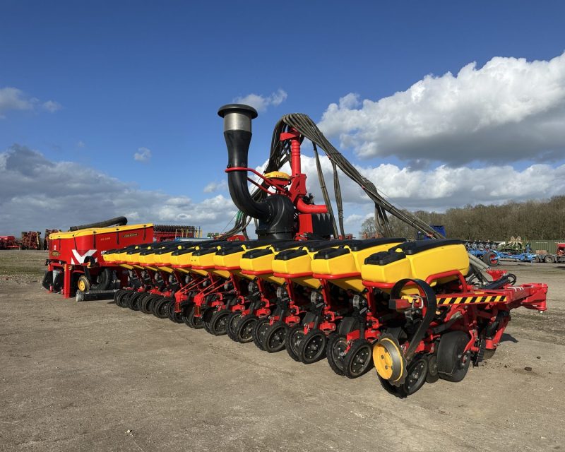 Vaderstad Tempo TPV 12