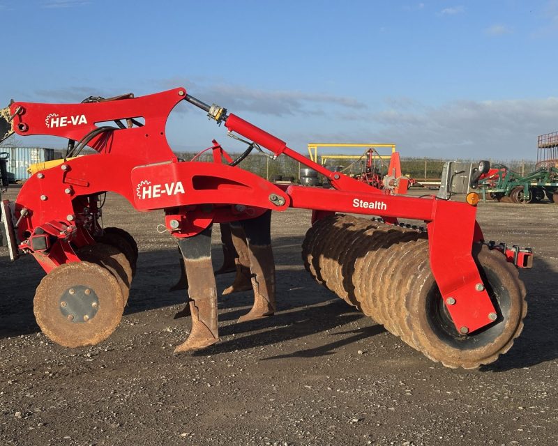 He-va Stealth 300 6 leg subsoiler