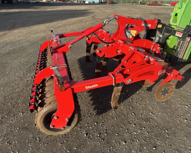 He-va Stealth 300 6 leg subsoiler