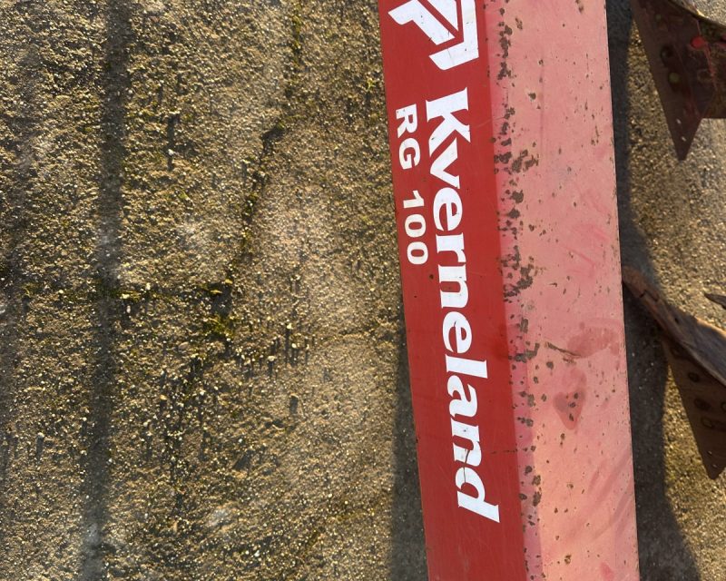 Kverneland RG100 7 FURROW