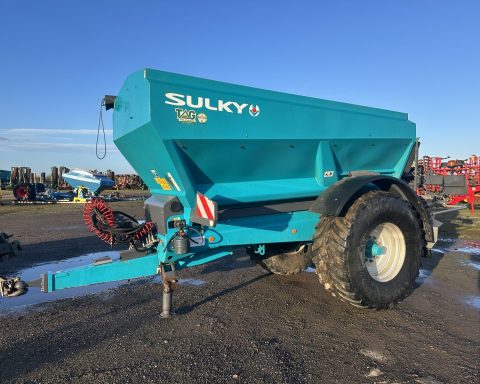 Sulky XT130 trailed fertiliser spreader