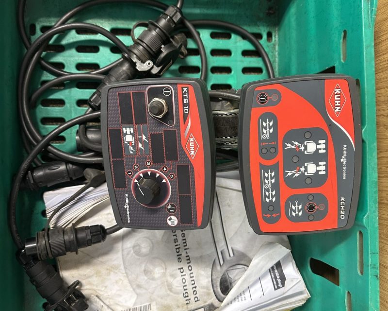 Kuhn Vari-Challenger 8E/10H