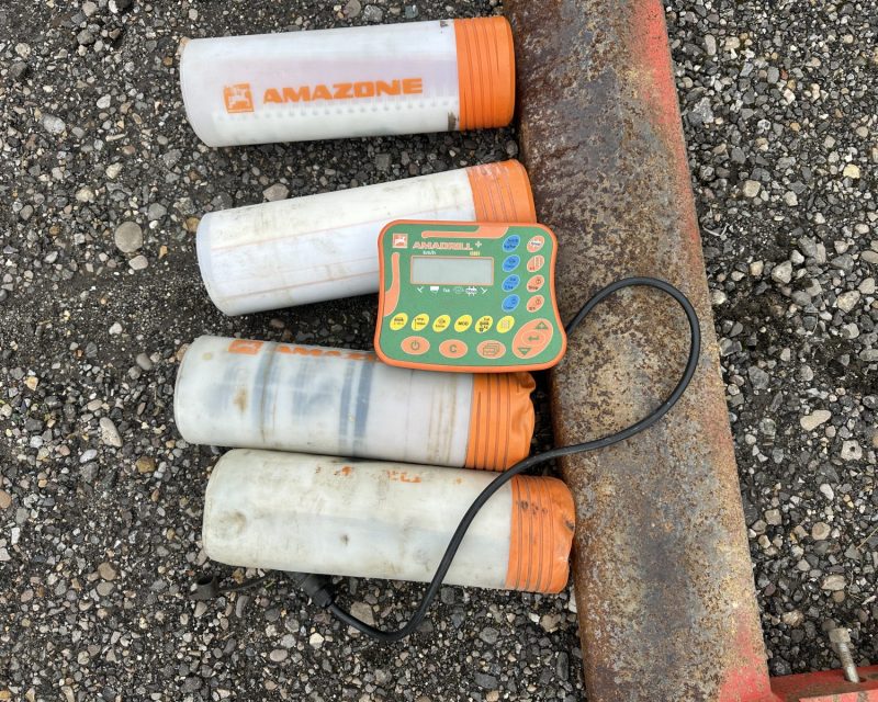 Kuhn HR 3004D & Amazone AD-P 3001 Special Rotec