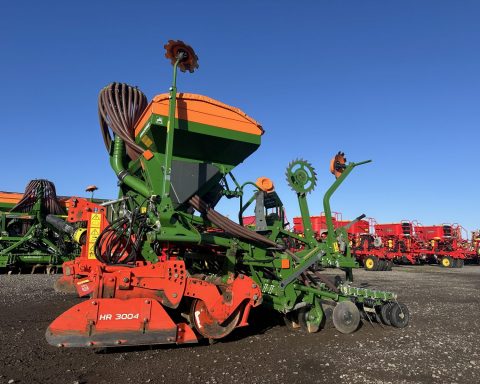 Kuhn HR 3004D & Amazone AD-P 3001 Special Rotec