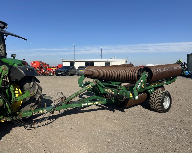 Cousins Sidewinder 12.3 plain cambridge roll 22”