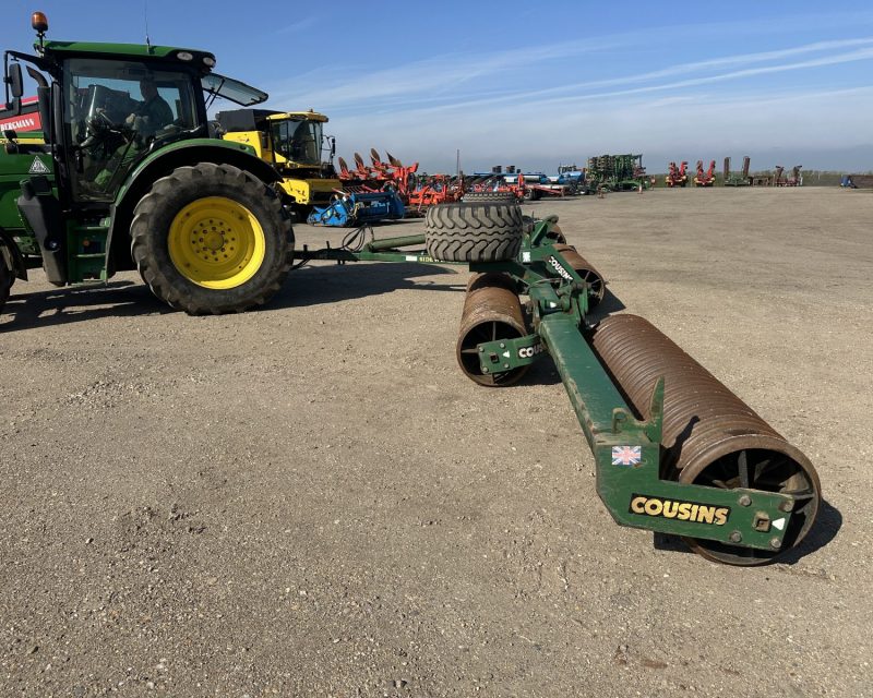 Cousins Sidewinder 12.3 plain cambridge roll 22”