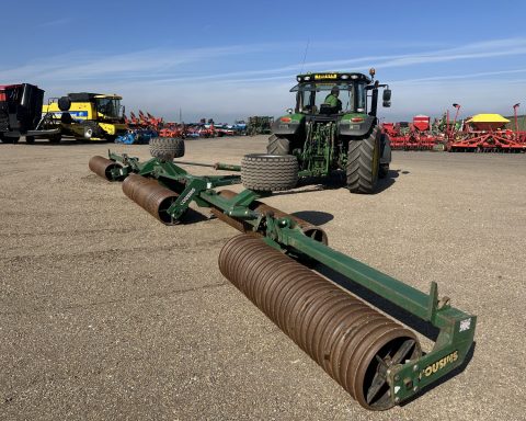 Cousins Sidewinder 12.3 plain cambridge roll 22”