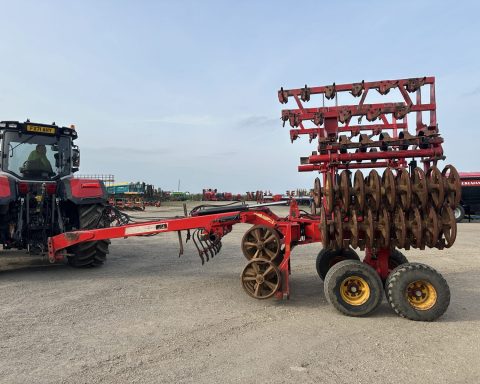 Vaderstad Rexuis twin RST 550