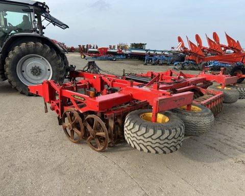 Vaderstad Rexuis twin RST 550