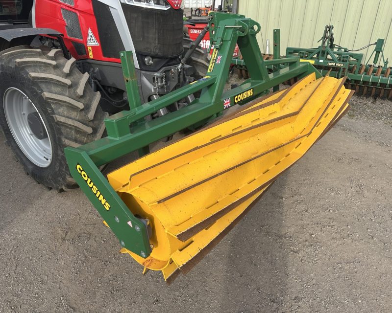 Cousins 3.2m Crop Check Front Mounted Crimper Roller