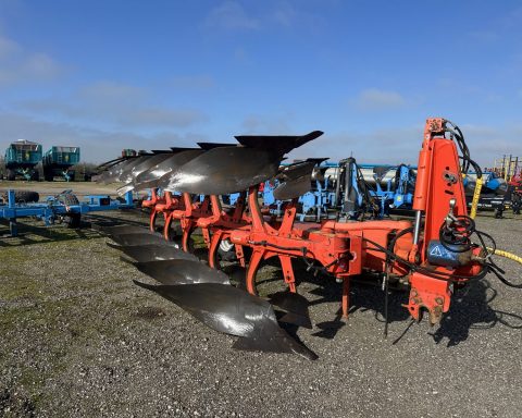 KUHN Vari Master 152 5+1 NSH
