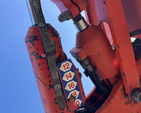 KUHN Vari Master 152 5+1 NSH