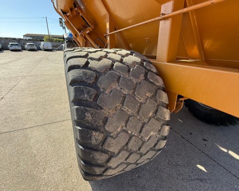 Richard Western Chaser Bin