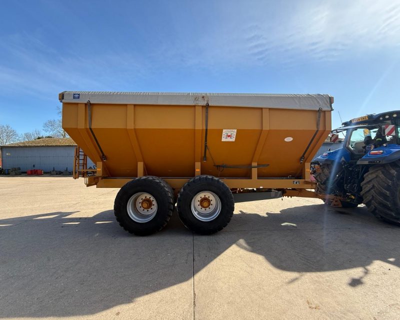 Richard Western Chaser Bin