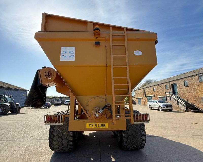 Richard Western Chaser Bin