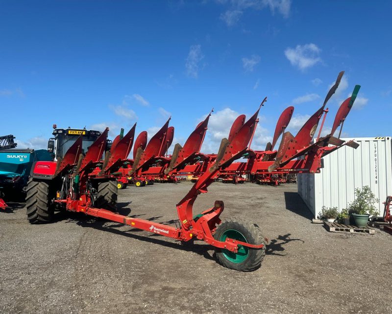 Kverneland RG100 7 FURROW
