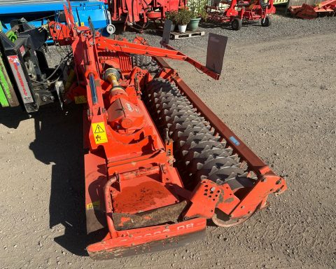 Kuhn HR5003DR Hyd folding Power-harrow