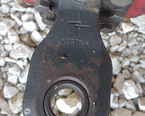 Vaderstad Carrier CR 820