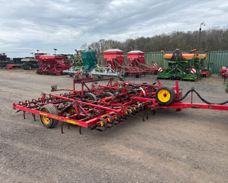 Vaderstad NZ Aggressive cultivator