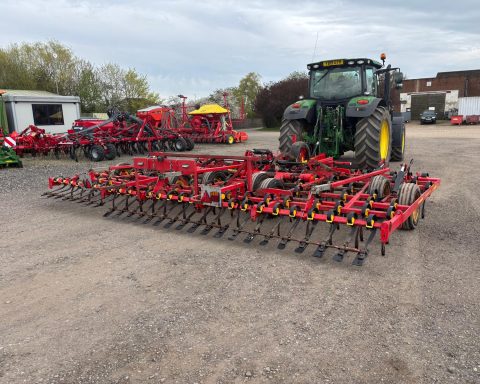 Vaderstad NZ Aggressive cultivator