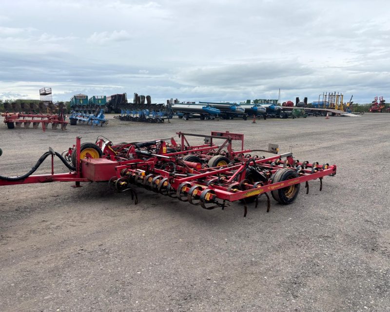 Vaderstad NZ Aggressive cultivator