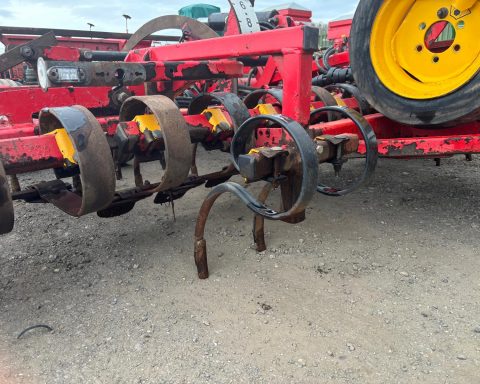 Vaderstad NZ Aggressive cultivator