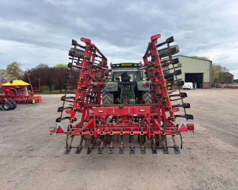 Vaderstad NZ Aggressive cultivator