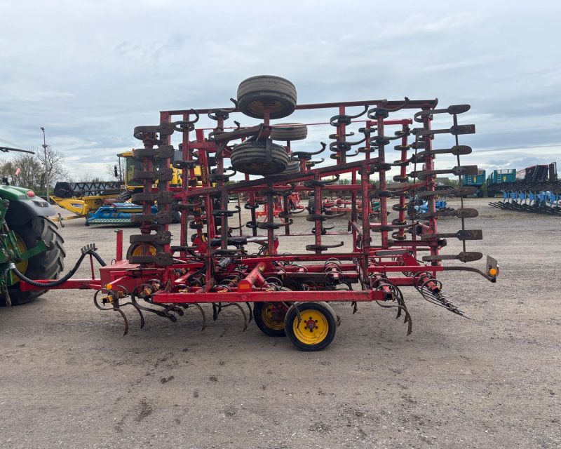 Vaderstad NZ Aggressive cultivator
