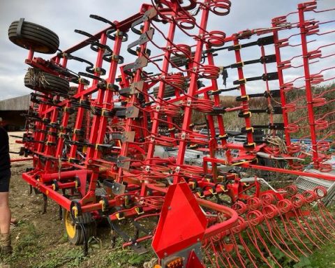 Vaderstad NZA 600 cultivator
