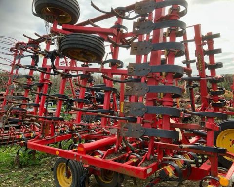Vaderstad NZA 600 cultivator