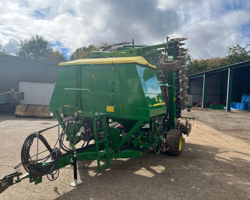 John Deere Greenstar 740A 8m drill