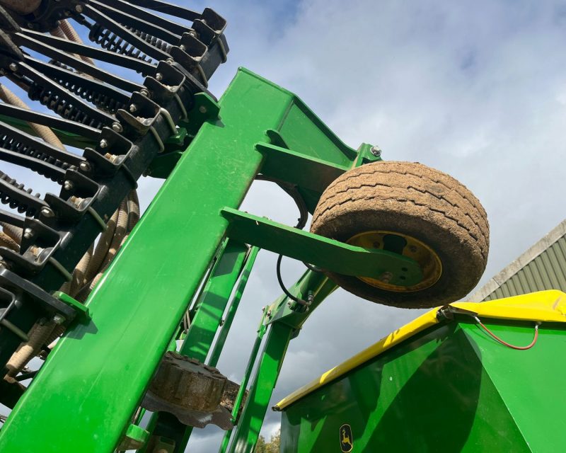 John Deere Greenstar 740A 8m drill