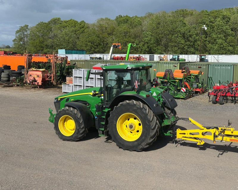 John Deere 8R 370