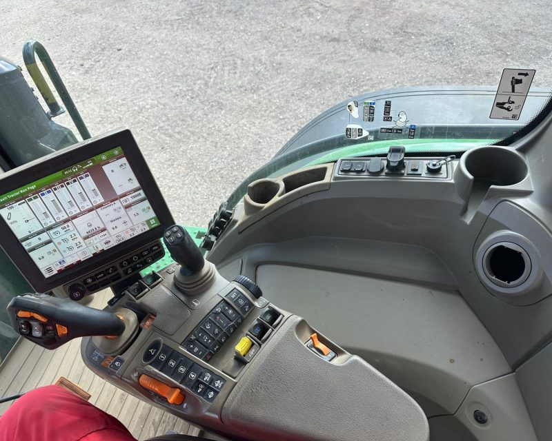John Deere 8R 370