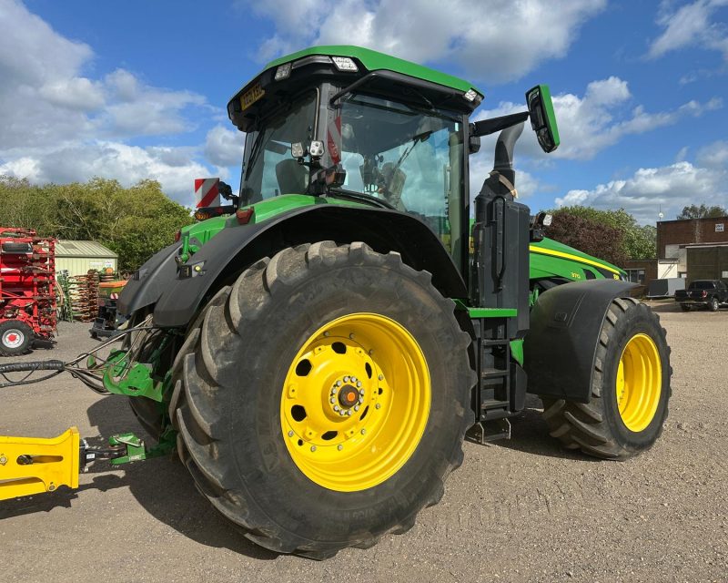 John Deere 8R 370