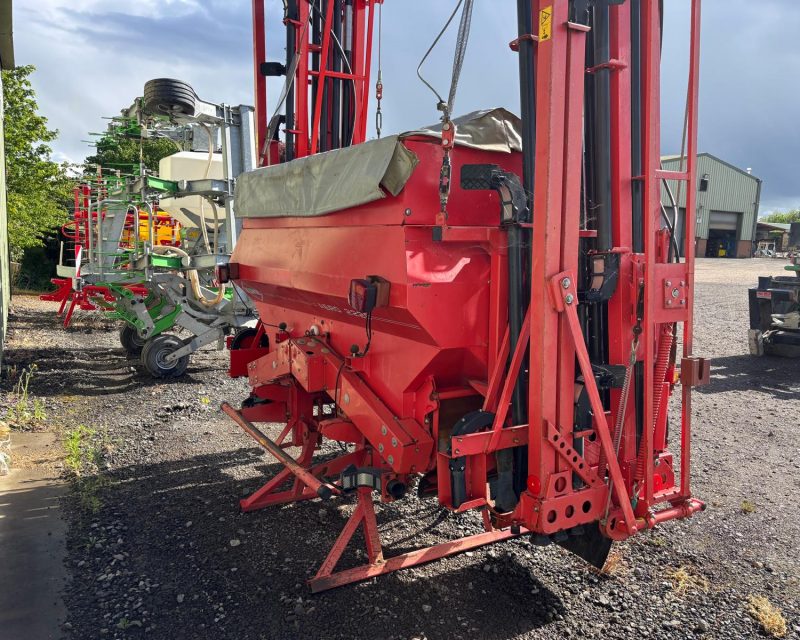 Kuhn Aero 2220
