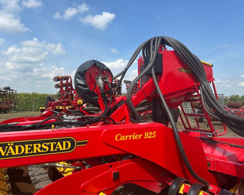 Vaderstad Carrier CR 925 CB + Bio Drill 360.