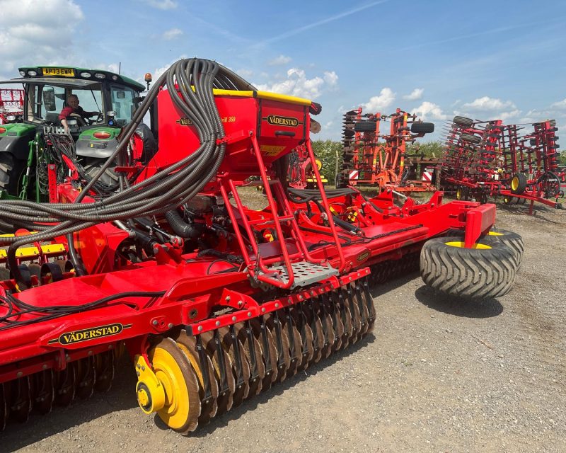 Vaderstad Carrier CR 925 CB + Bio Drill 360.