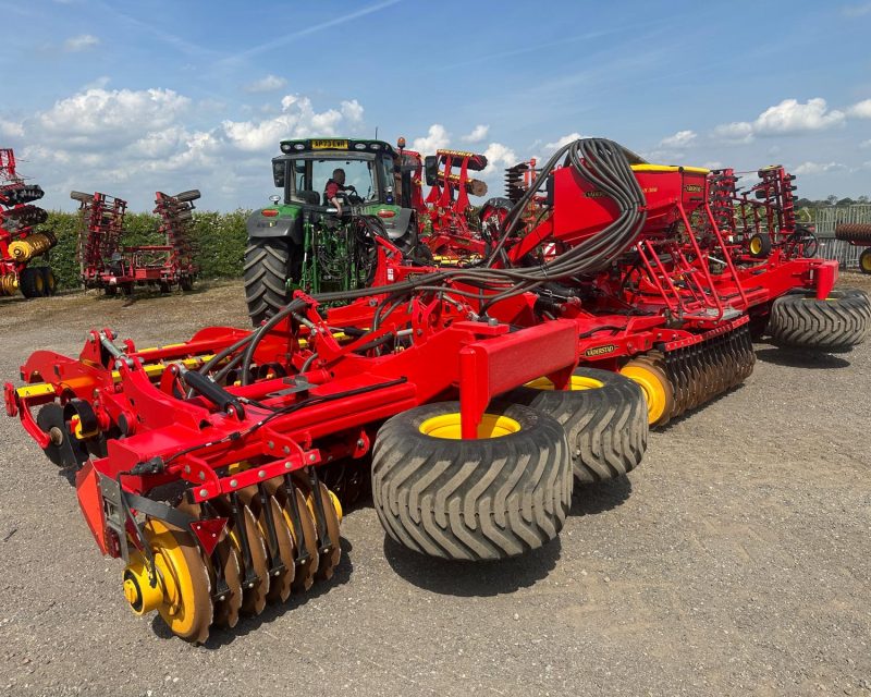 Vaderstad Carrier CR 925 CB + Bio Drill 360.