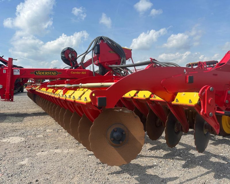 Vaderstad Carrier CR 925 CB + Bio Drill 360.