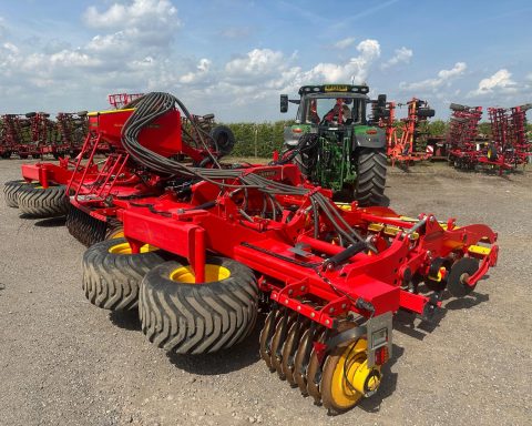 Vaderstad Carrier CR 925 CB + Bio Drill 360.