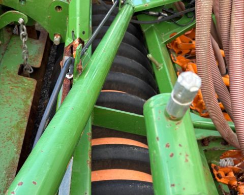 Amazone KG 4001-2 c/w PS 403-2 RoTeC disc coulter bar